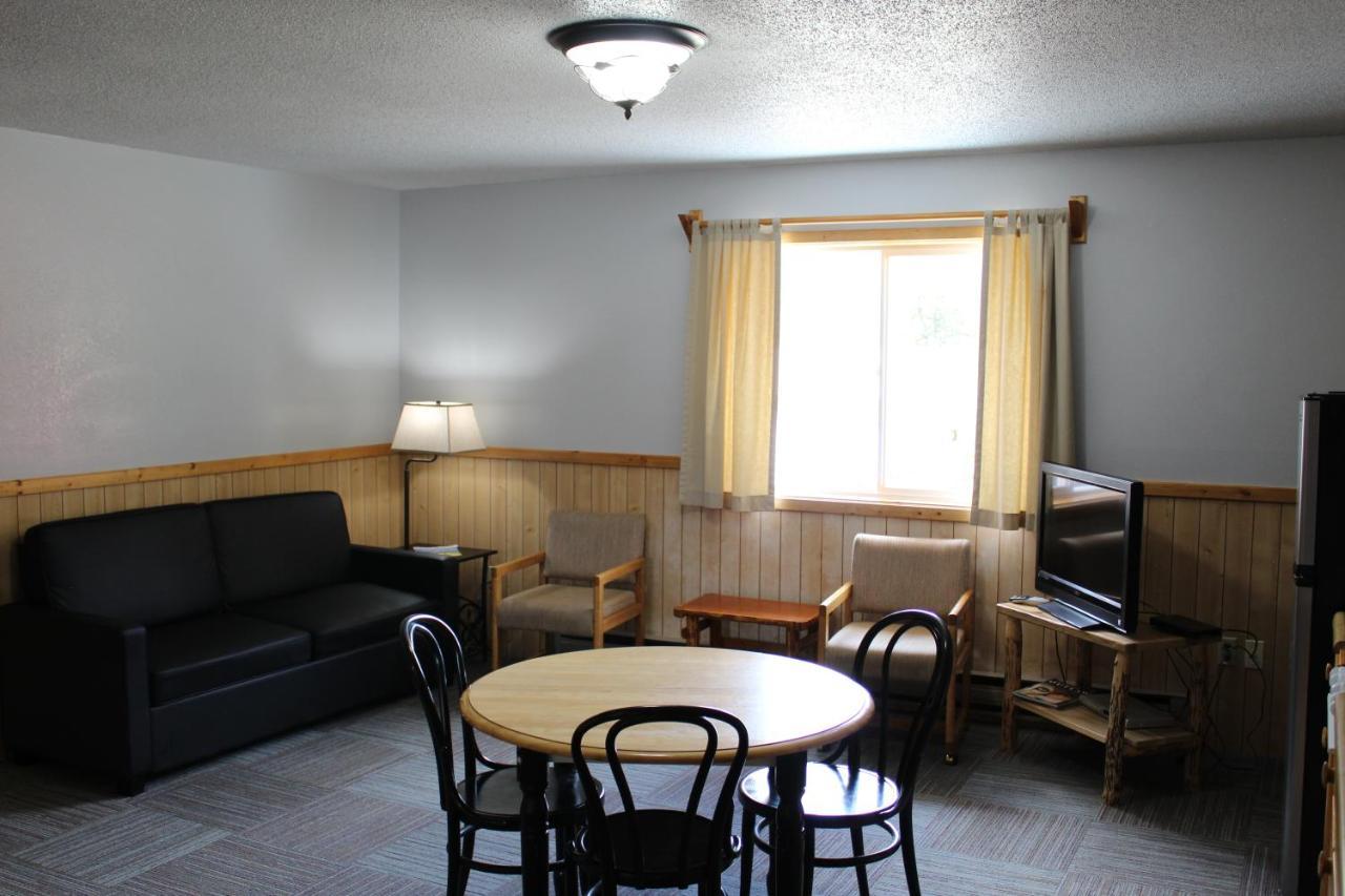 Alpine Motel Of Cooke City-Silver Gate Dış mekan fotoğraf