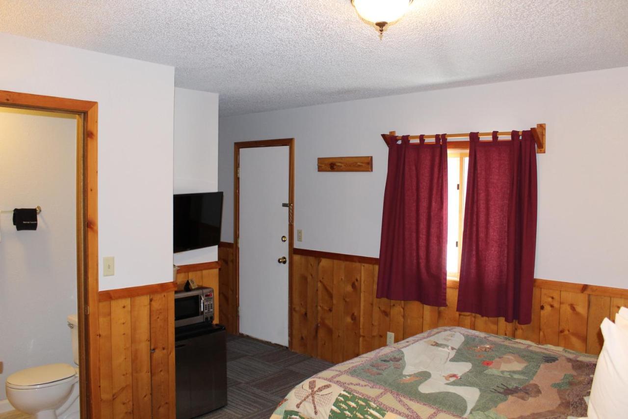 Alpine Motel Of Cooke City-Silver Gate Dış mekan fotoğraf